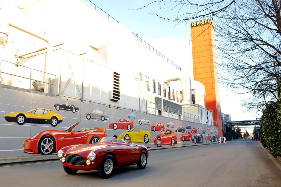  Ferrari 212 Export Spyder (0098E) 1951 года  (фото 3 из 5)